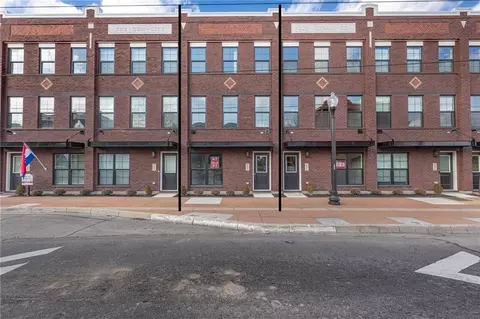 1007 W Third St, Dayton, OH 45402