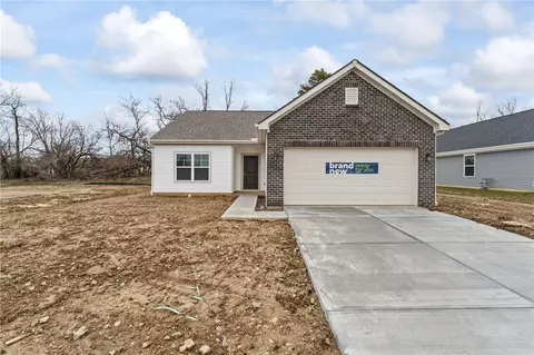 144 Evergreen Way, Brookville, OH 45309