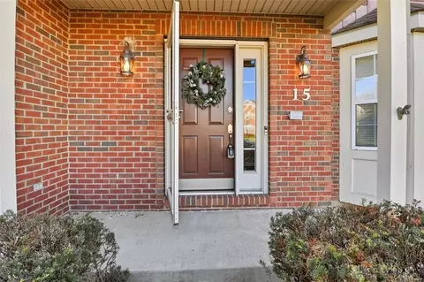15 Pembrook Dr, Springboro, OH 45066 photo 6