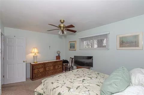 1105 Chateau Dr, Kettering, OH 45429 photo 25