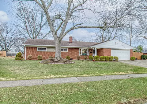 1105 Chateau Dr, Kettering, OH 45429 photo 30