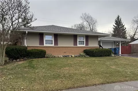6508 Hemingway Rd, Huber Heights, OH 45424