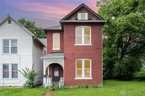 36 Leaman St, Xenia, OH 45385