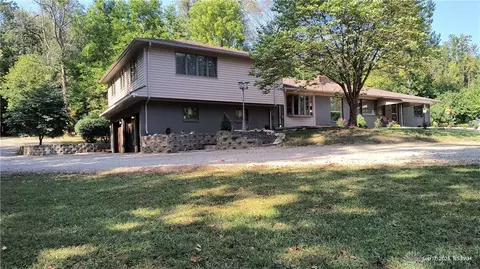 2131 Simison Rd, Spring Valley, OH 45370
