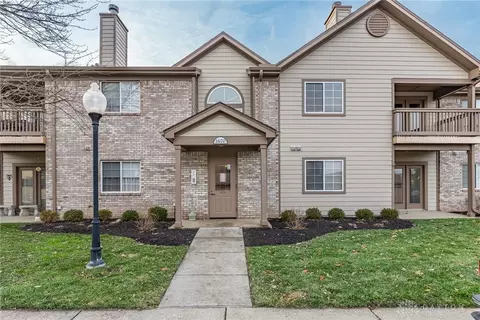 1670 Piper Ln #104, Centerville, OH 45440