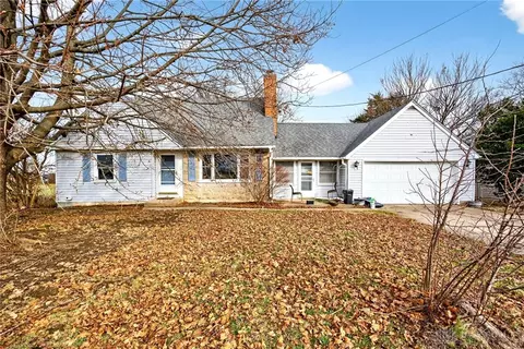 1020 Middletown Eaton Rd, Middletown, OH 45042