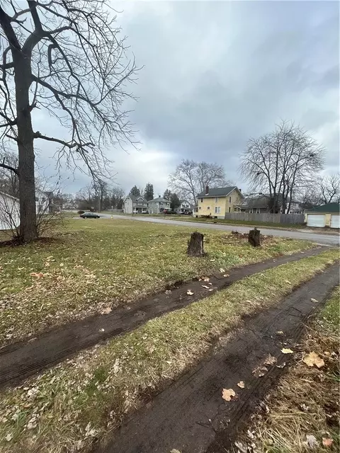 405 W Southern Ave, Springfield, OH 45506 photo 8
