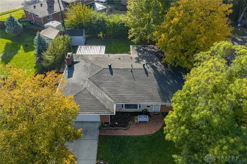 712 Rockhill Ave, Kettering, OH 45429 photo 2