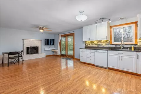 712 Rockhill Ave, Kettering, OH 45429 photo 6