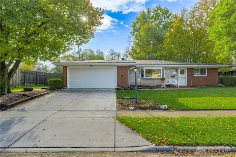 712 Rockhill Ave, Kettering, OH 45429