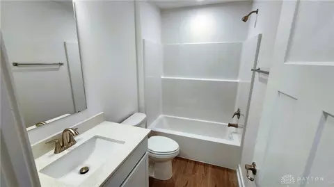 Bath - 4 Chestnut St, Springboro, OH 45066 photo 3 of 4