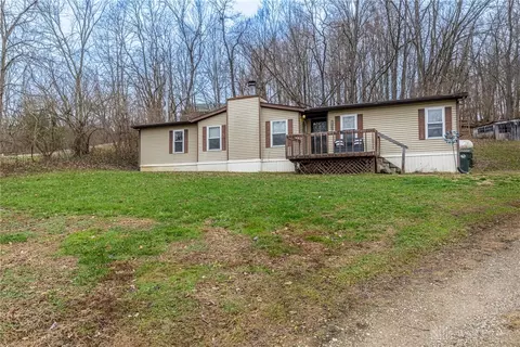 10671 Green Apple Rd, Miamisburg, OH 45342