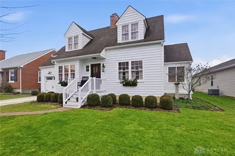 25 N Perry St, Vandalia, OH 45377