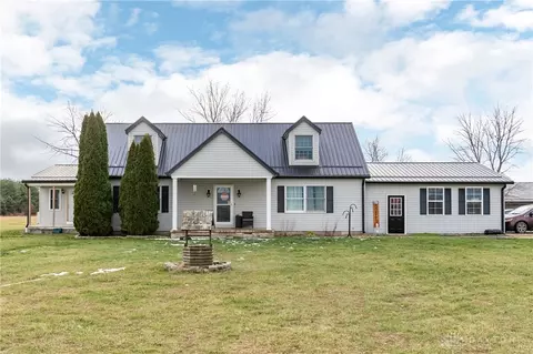 5093 Hussey Rd, Jamestown, OH 45335