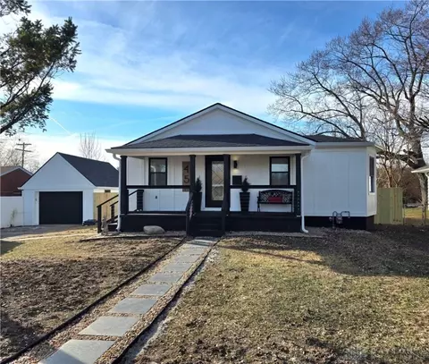 45 Weidner Ln, Dayton, OH 45458