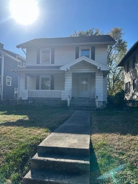 716 15th Ave, Middletown, OH 45044