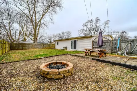 Exterior - 2416 Suffolk Ct, Kettering, OH 45420 photo 3 of 4