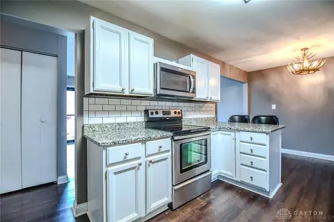 Kitchen - 2416 Suffolk Ct, Kettering, OH 45420 photo 3 of 3