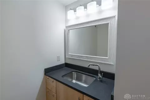 Bath - 791 Ashton Cir #103, Dayton, OH 45429 photo 3 of 3