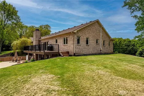 Exterior - 5152 S Tecumseh Rd, Springfield, OH 45502 photo 5 of 24