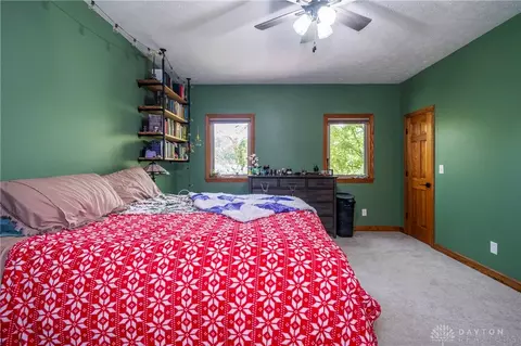Bedroom - 5152 S Tecumseh Rd, Springfield, OH 45502 photo 5 of 10