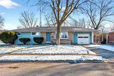 1126 Adams St, Fairborn, OH 45324