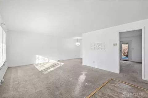 Living - 2185 Bending Willow Dr, Kettering, OH 45440 photo 1 of 5