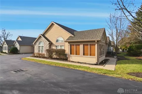 92 Villa Pointe Dr, Springboro, OH 45066 photo 2