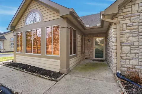 92 Villa Pointe Dr, Springboro, OH 45066 photo 3