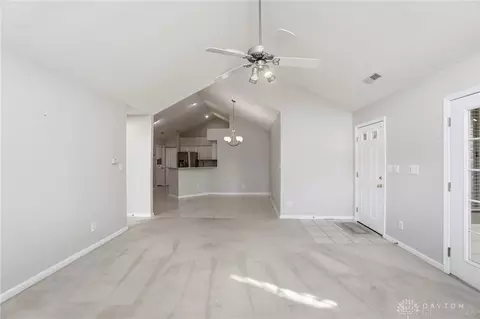 92 Villa Pointe Dr, Springboro, OH 45066 photo 18