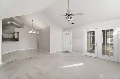 92 Villa Pointe Dr, Springboro, OH 45066 photo 12