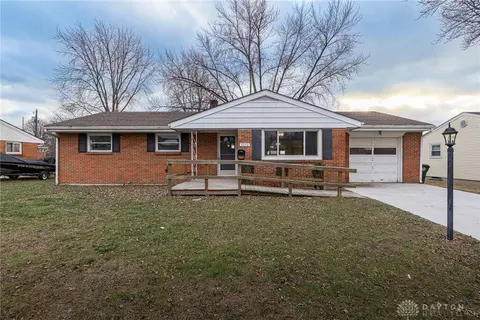 3220 Barbara Dr, Middletown, OH 45044