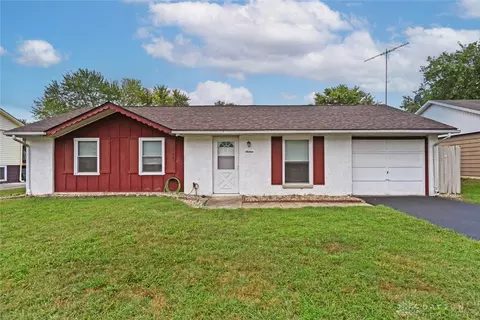 16 Harding Ct, Franklin, OH 45005