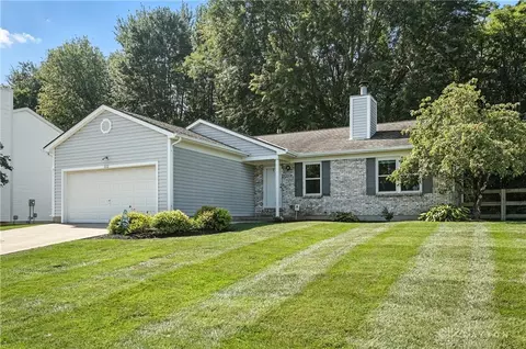 222 Deershadow Rd, Maineville, OH 45039