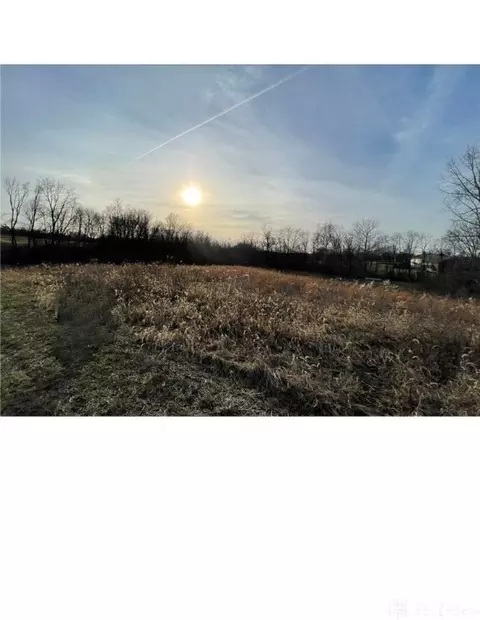22 Hunters Glen Dr, Adams Twp, OH 45177