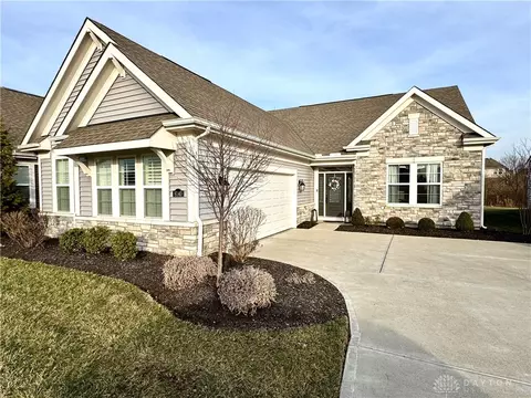 8140 Button Bush Pl, West Chester, OH 45069