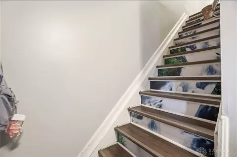 Entry Way - 2585 Fulbourne Dr, Cincinnati, OH 45231 photo 3 of 3