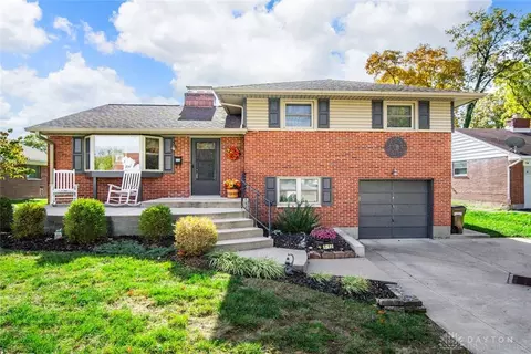 1212 Alta Vista Dr, Dayton, OH 45420
