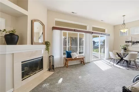 Living - 5673 Dockside Dr, Mason, OH 45040 photo 2 of 2