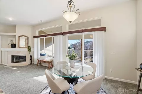 Dining - 5673 Dockside Dr, Mason, OH 45040 photo 3 of 6