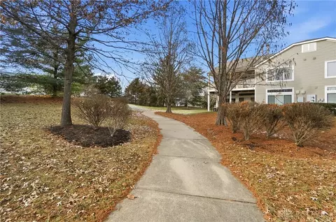 Exterior - 5673 Dockside Dr, Mason, OH 45040 photo 11 of 12