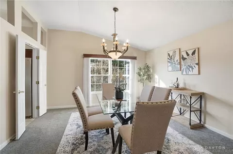 Dining - 5673 Dockside Dr, Mason, OH 45040 photo 5 of 6