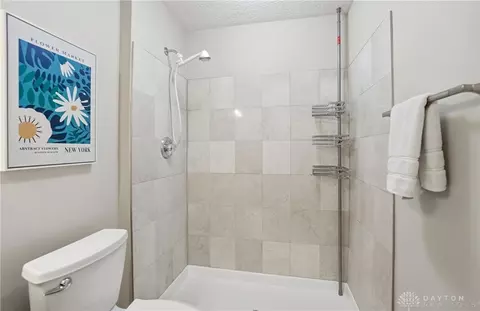 Bath - 5673 Dockside Dr, Mason, OH 45040 photo 8 of 8
