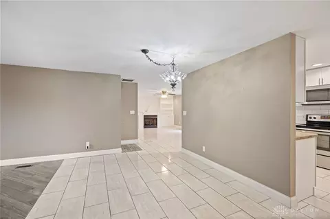 Living - 170 Lodewood Dr, Centerville, OH 45458 photo 4 of 6