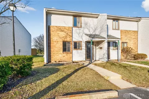 6502 Quintessa Ct, Dayton, OH 45449