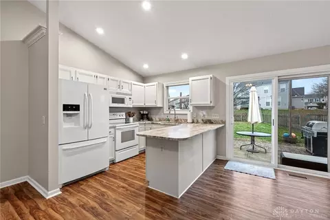 265 Mcdaniels Ln, Springboro, OH 45066 photo 8