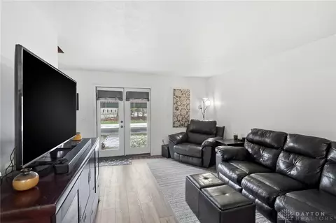 7816 Betsy Ross Cir #7816, Dayton, OH 45459