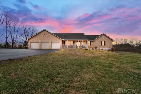 4269 Pansy Rd, Clarksville, OH 45113