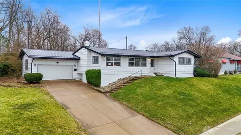 774 Argonne Dr, Dayton, OH 45417