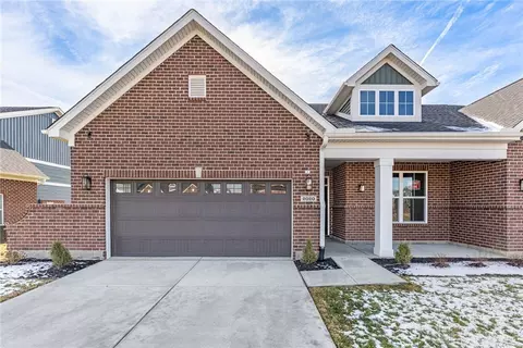 2020 Cedar Lake Dr, Huber Heights, OH 45424
